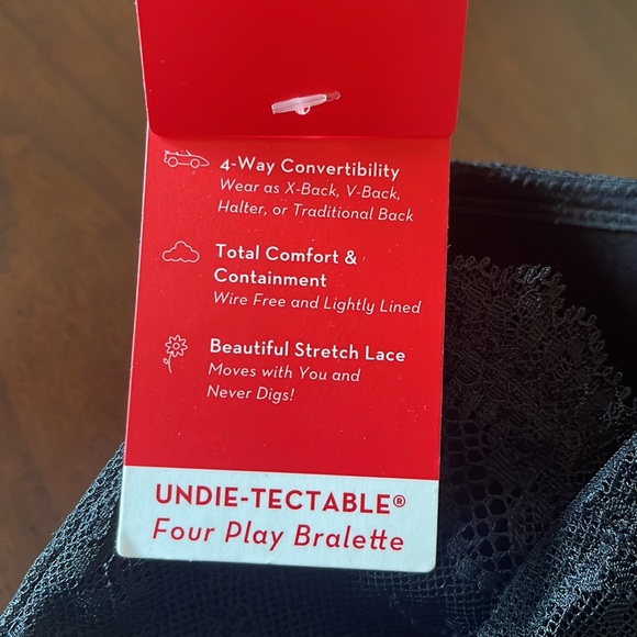 NWT Spanx Undie-Tectable Lace Bra - Picture 4 of 7